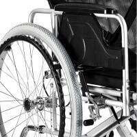 Aliuminis daugiafunkcinis neįgaliojo vežimėlis su tualeto funkcija 1