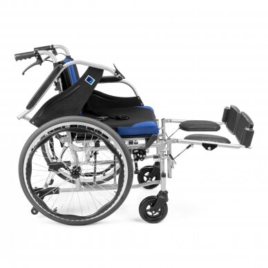 Aliuminis neįgaliojo vežimėlis su atlenkiama nugaros atrama, mėlynas 3