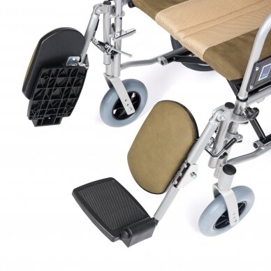 Aliuminis neįgaliojo vežimėlis su atlošu ir gulima funkcija, smėlio spalvos 6