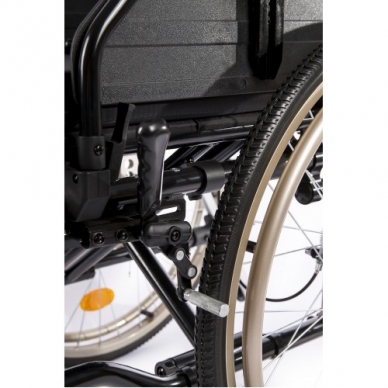 Lengvo lydinio neįgaliojo vežimėlis LIGHTMAN COMFORT PLUS 5
