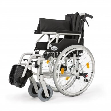 Lengvo lydinio neįgaliojo vežimėlis LIGHTMAN START PLUS 1